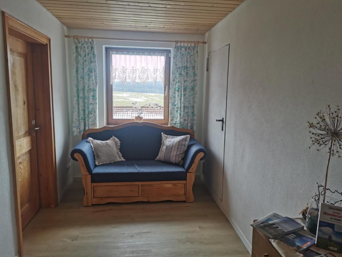 Apartment Auszeit Mit Kueche Viel Ruhe Und Natur Untrasried Dış mekan fotoğraf